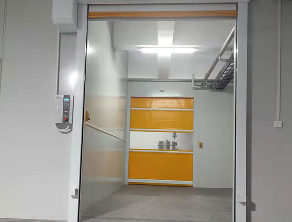 快速卷簾門(mén)案例