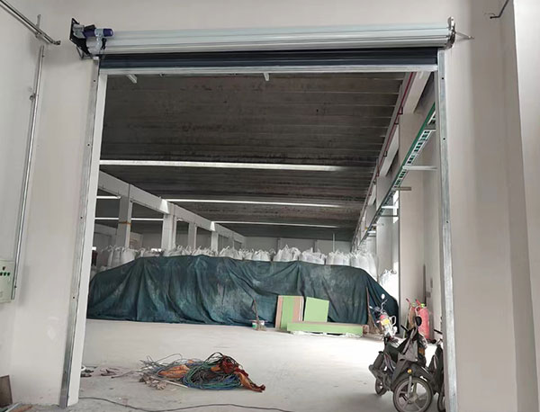 廠房工業(yè)抗風(fēng)門