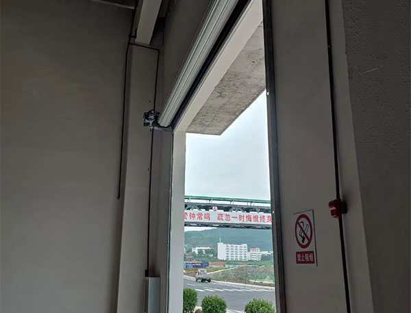 廠房工業(yè)抗風門