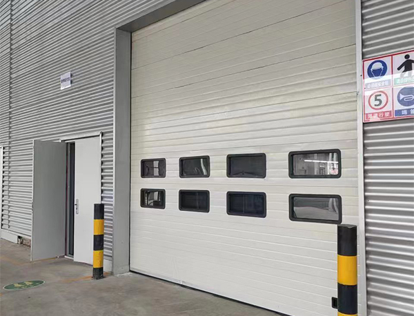 工業(yè)提升門(mén)